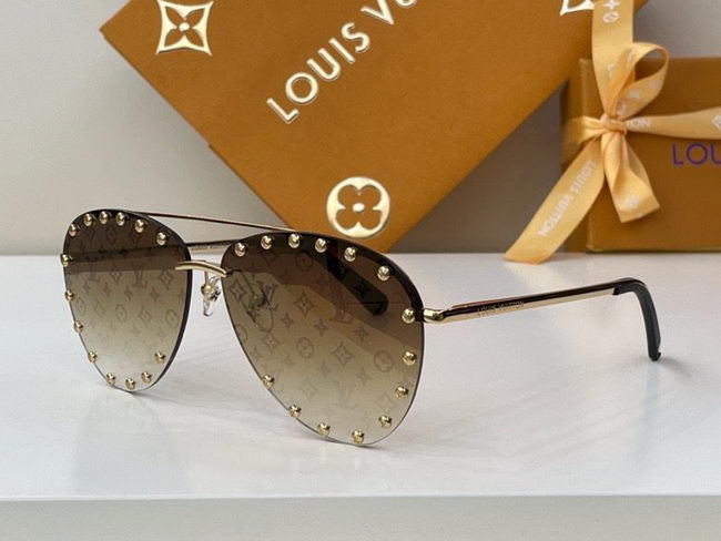 Louis Vuitton Sunglasses AAA+ ID:20220317-576